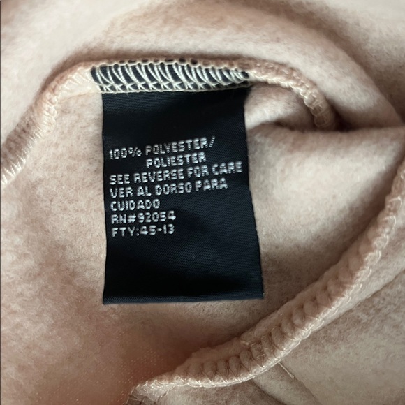 Carolyn Taylor Women’s Tan Fleece Jacket Size Medium. Zip up. NWT - Picture 9 of 10